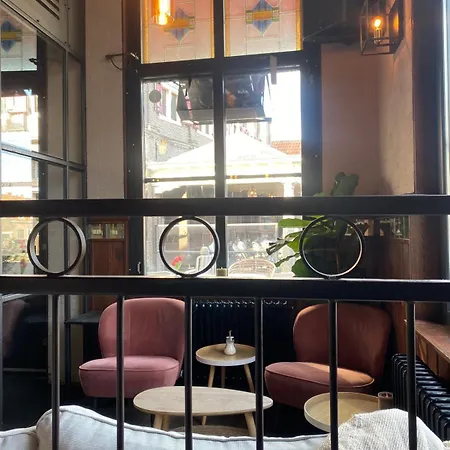 En Stadscafe De Dam L *